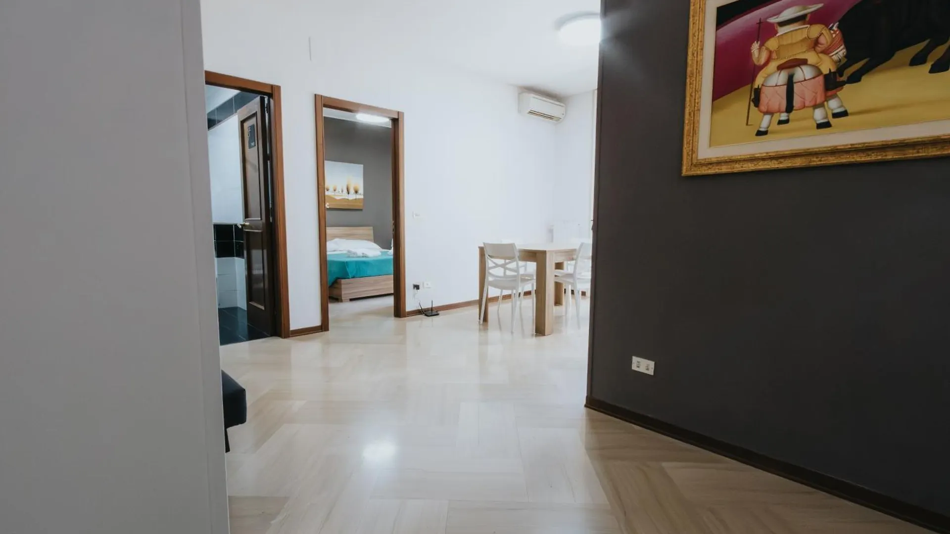 Lenoci Home Bari Italy